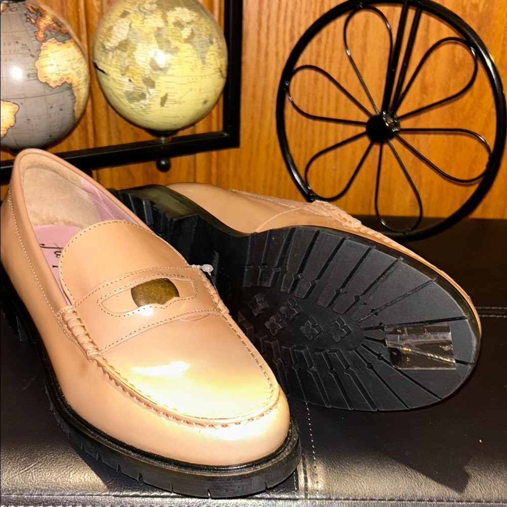Free People Tan Leather Loafers - Picture 15 of 17